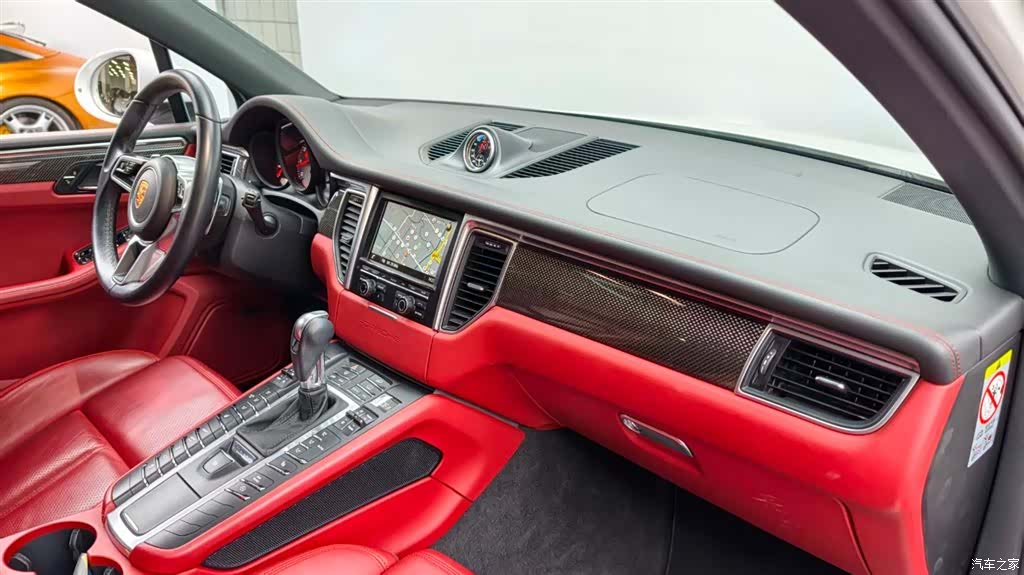 Porsche Macan, 2015 10