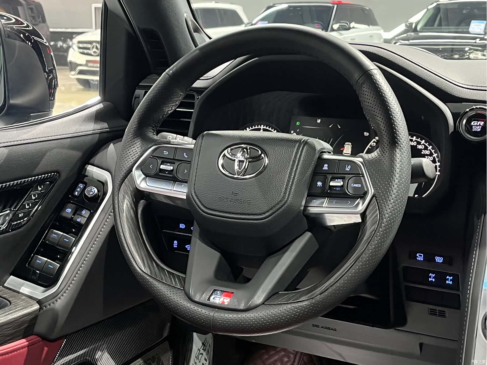 Toyota Land Cruiser, 2023 20