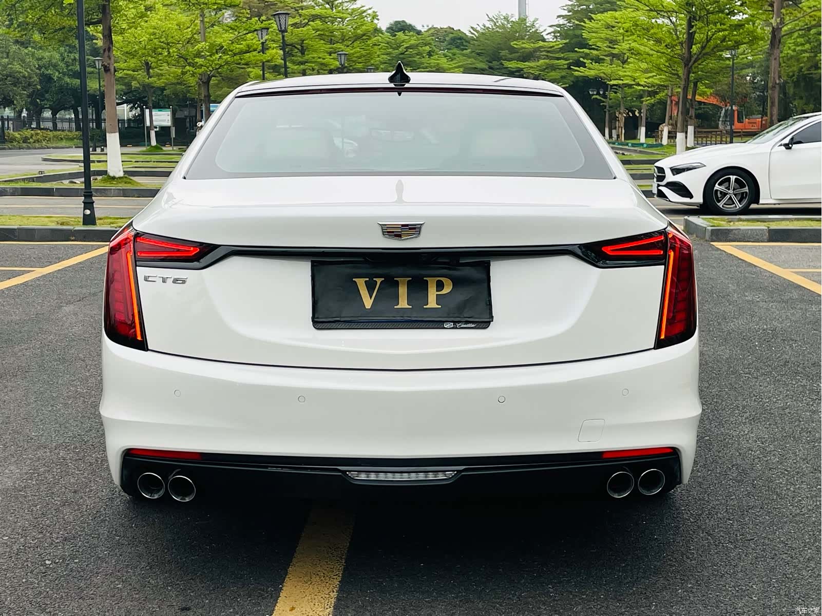 Cadillac CT6, 2020 все фото