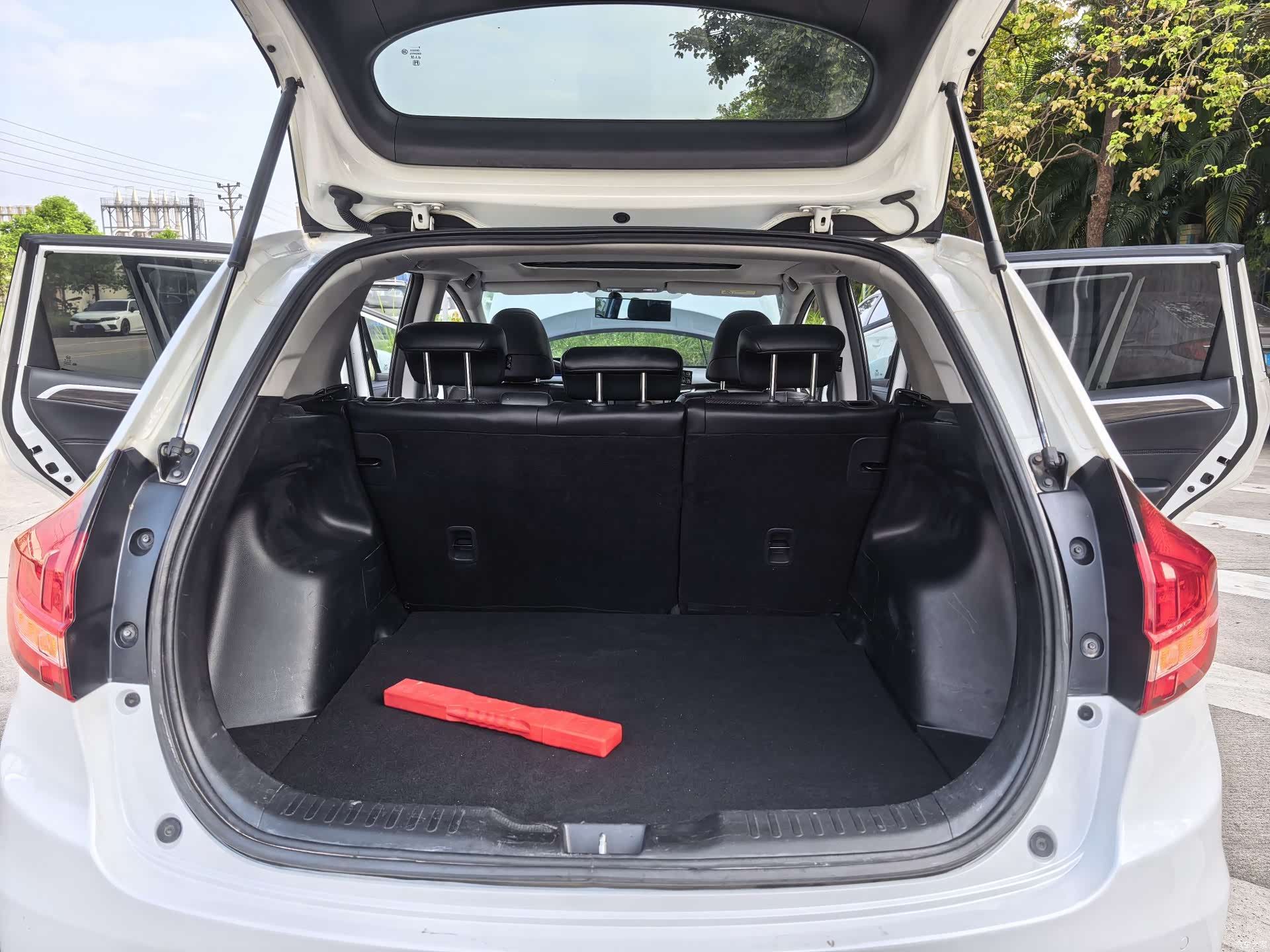 Honda Jade, 2018 13