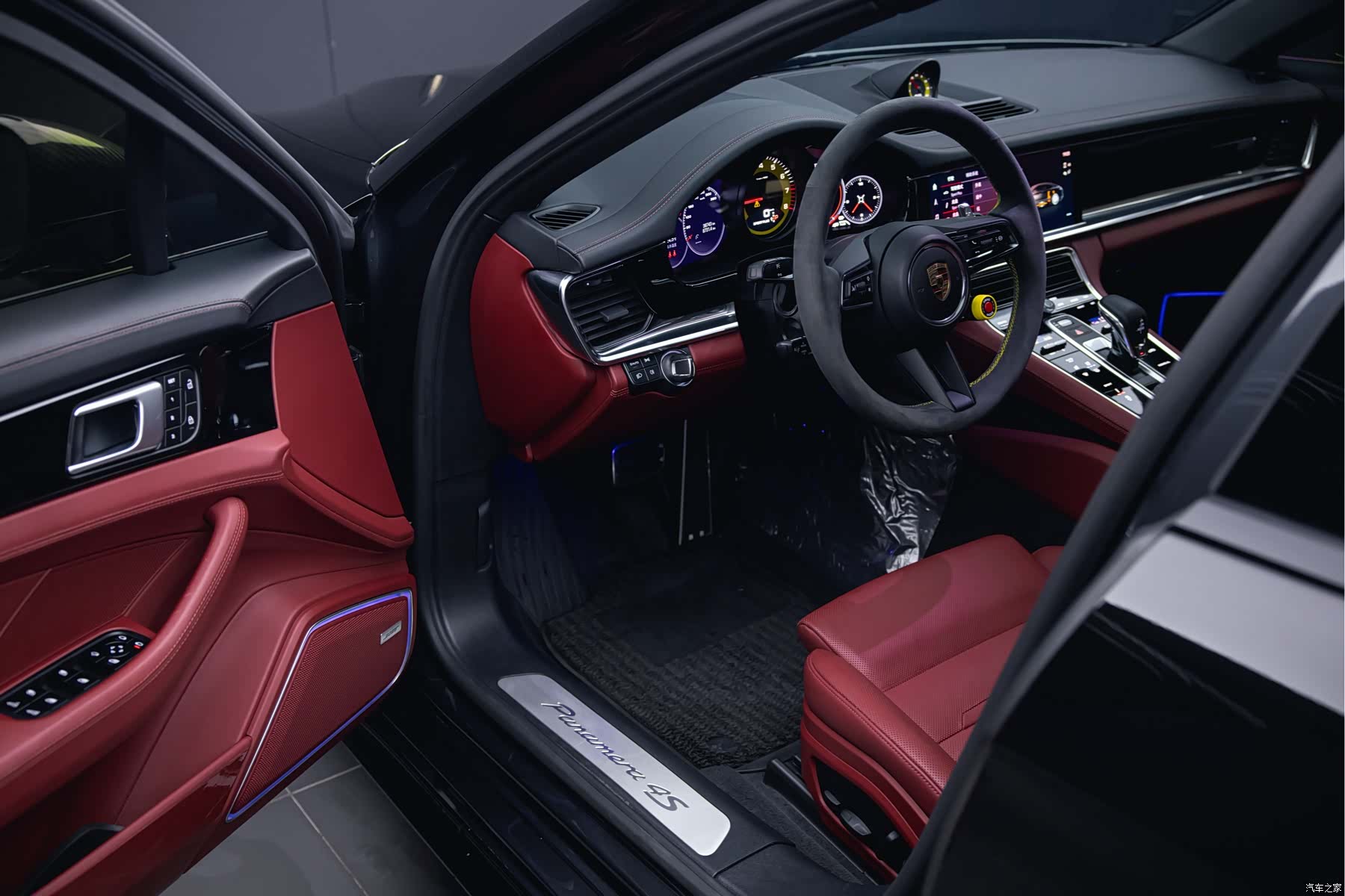 Porsche Panamera, 2022 9