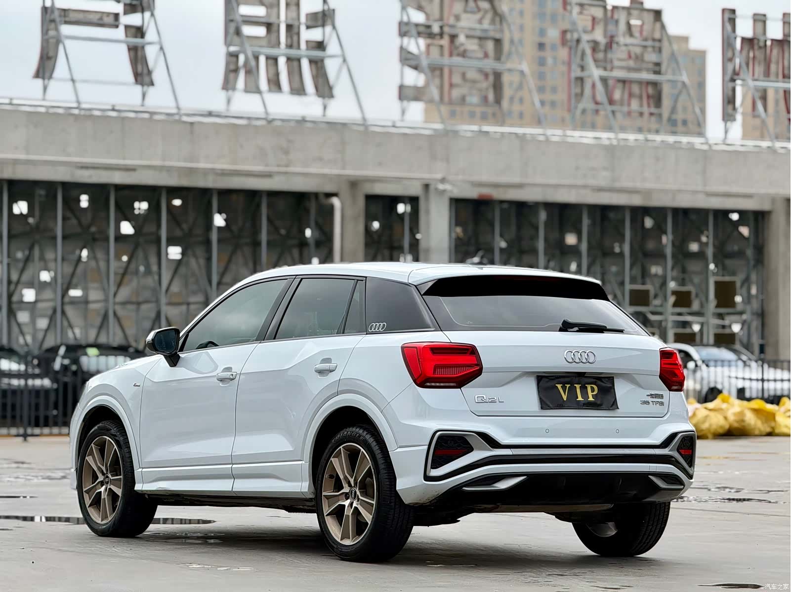 Audi Q2L, 2021 7
