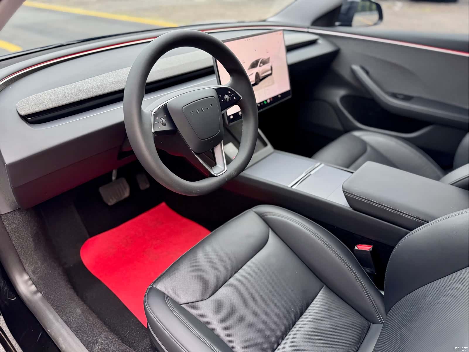 Tesla Model 3, 2024 9