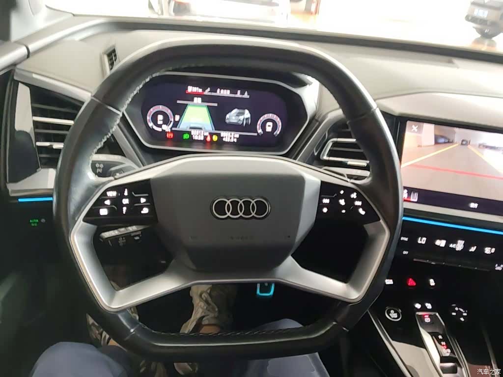Audi Q4 e-tron, 2023 7