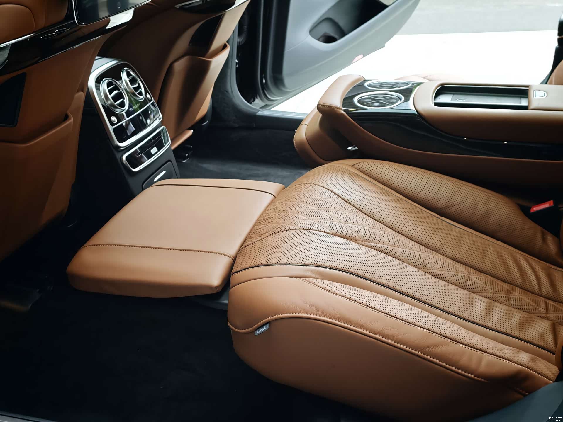 Maybach S-Class, 2020 20