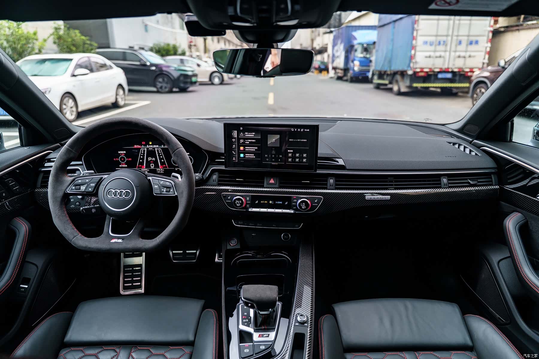Audi RS4, 2023 14