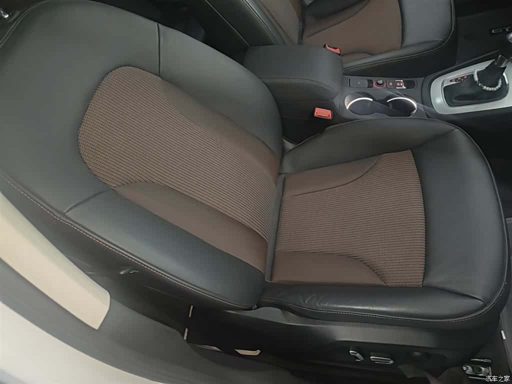 Audi Q3, 2019 25