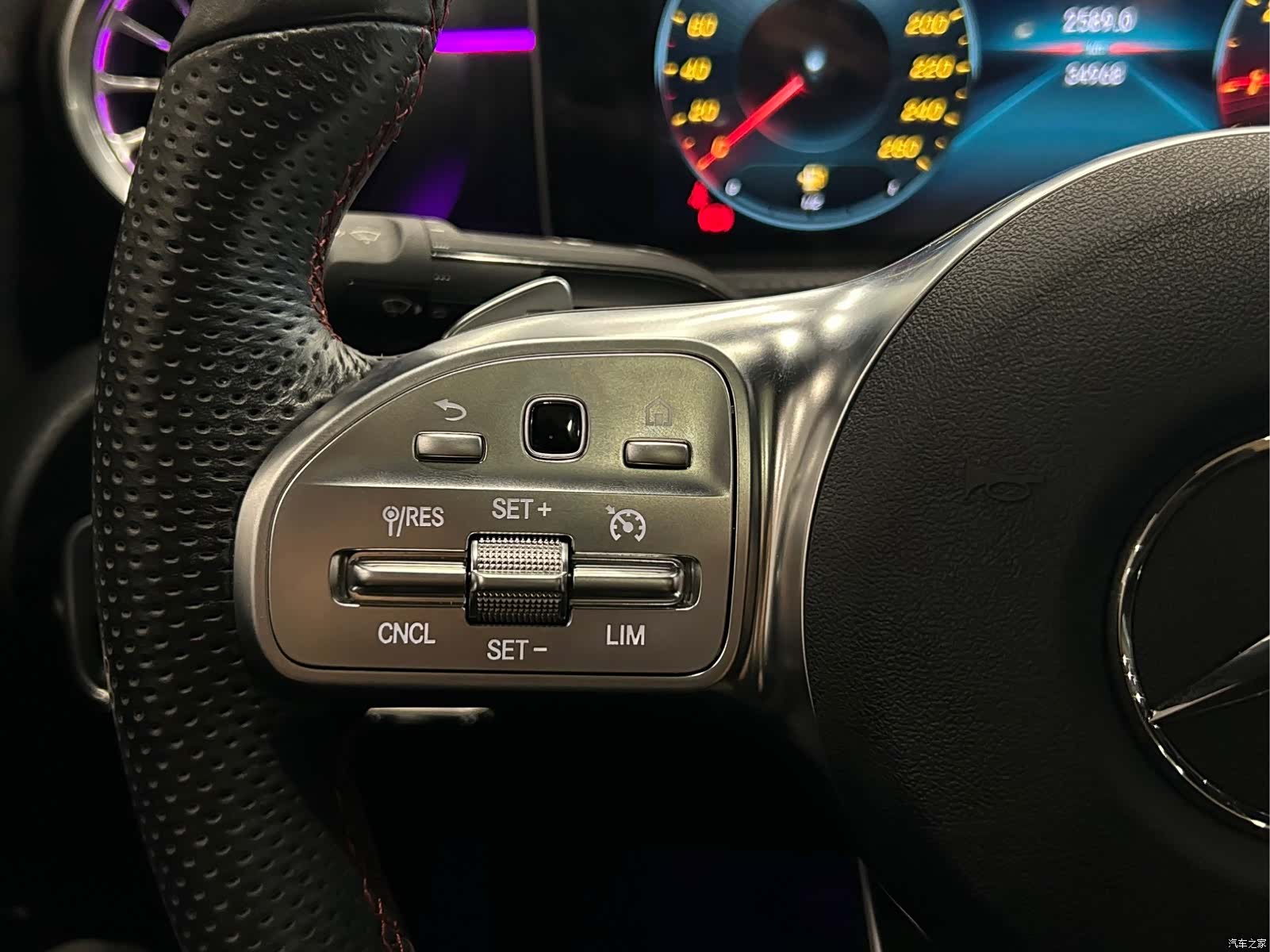 Mercedes-Benz CLA, 2020 19