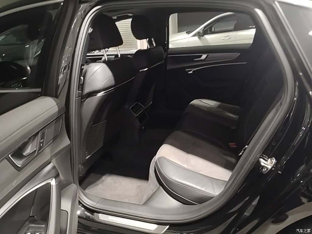 Audi A6L, 2022 17