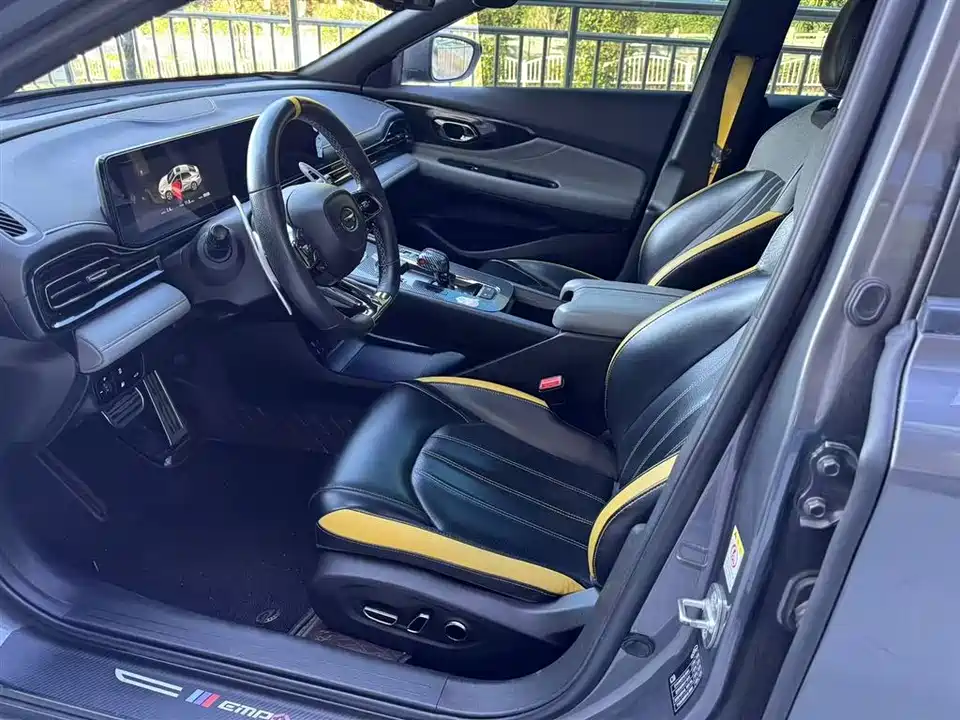 Trumpchi Shadow Leopard