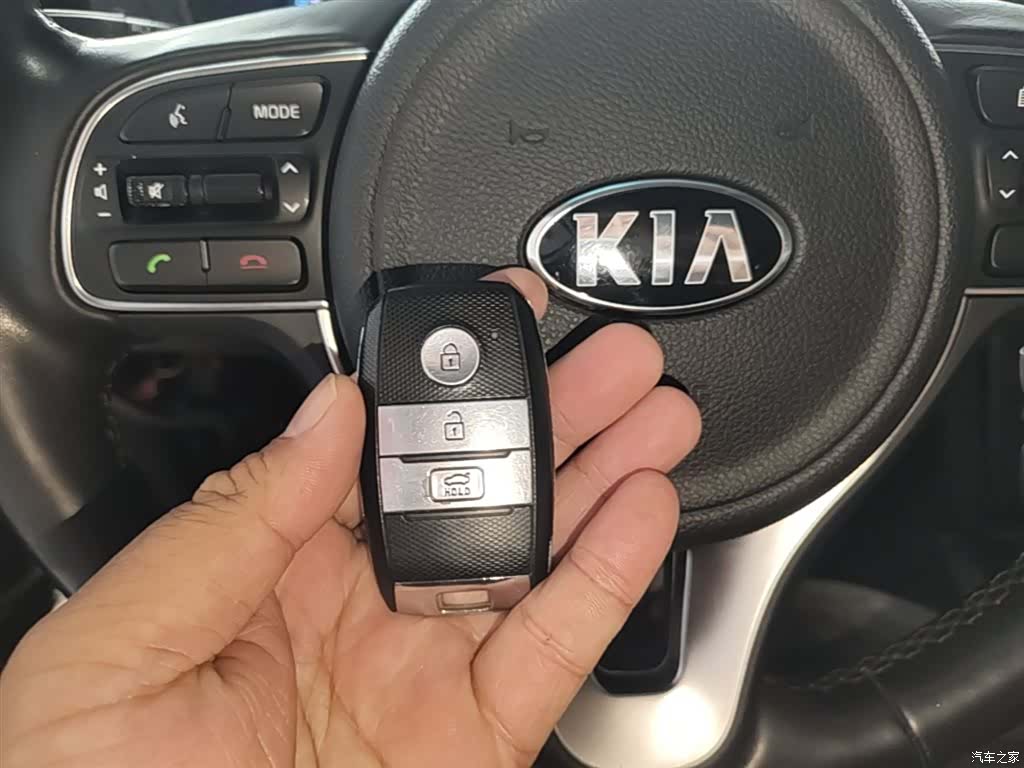 Kia K5, 2020 9