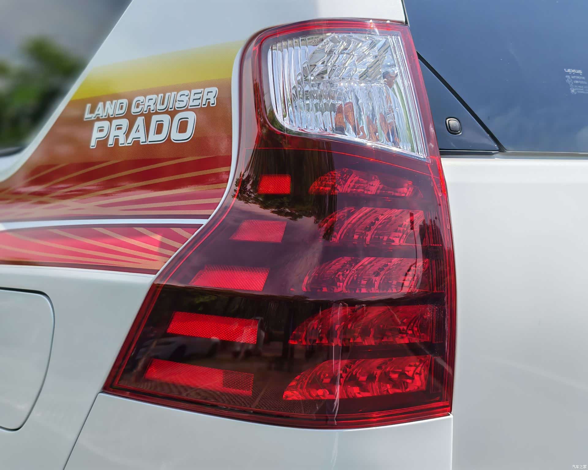 Lexus GX, 2023 14