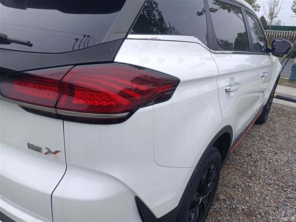 Geely Boyue, 2022 24