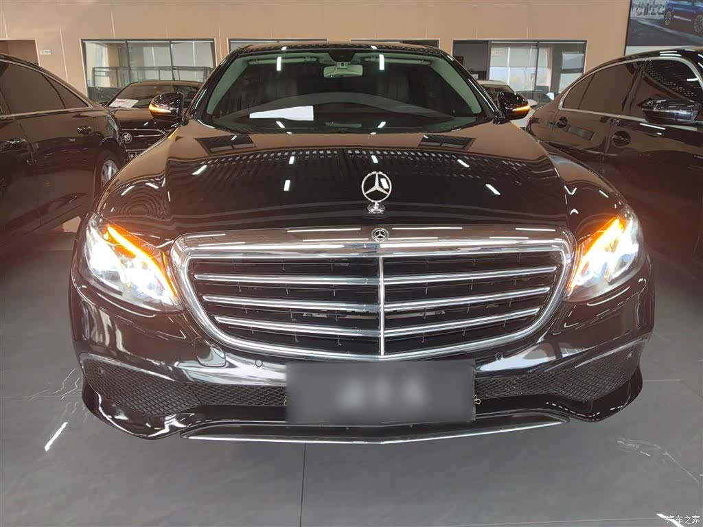Mercedes-Benz E-Class, 2020 3
