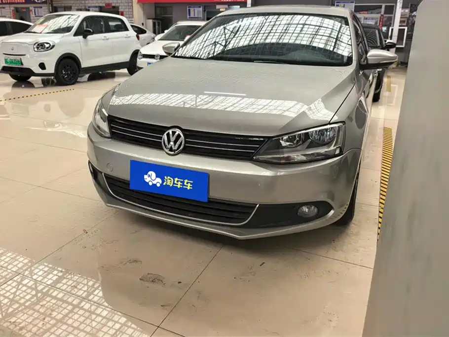 Volkswagen Sagitar
