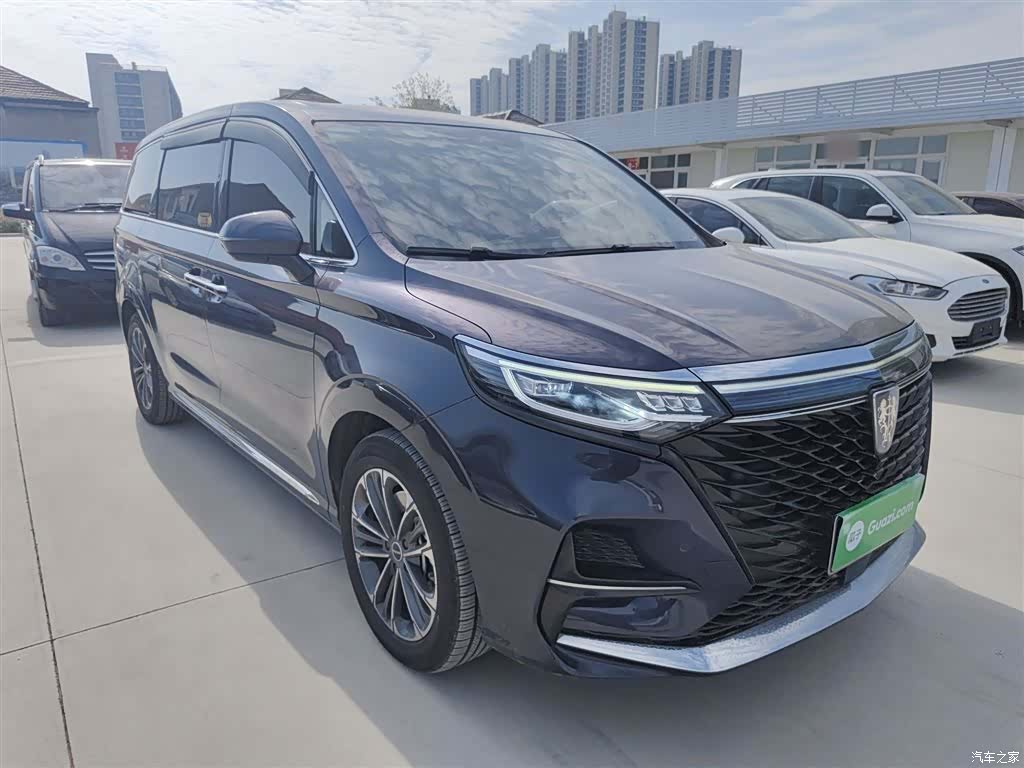 Roewe iMAX8, 2021 3