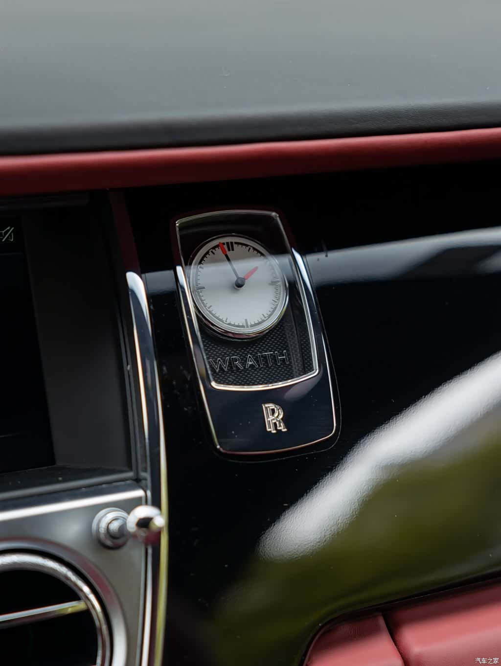 Rolls-Royce Wraith, 2017 15