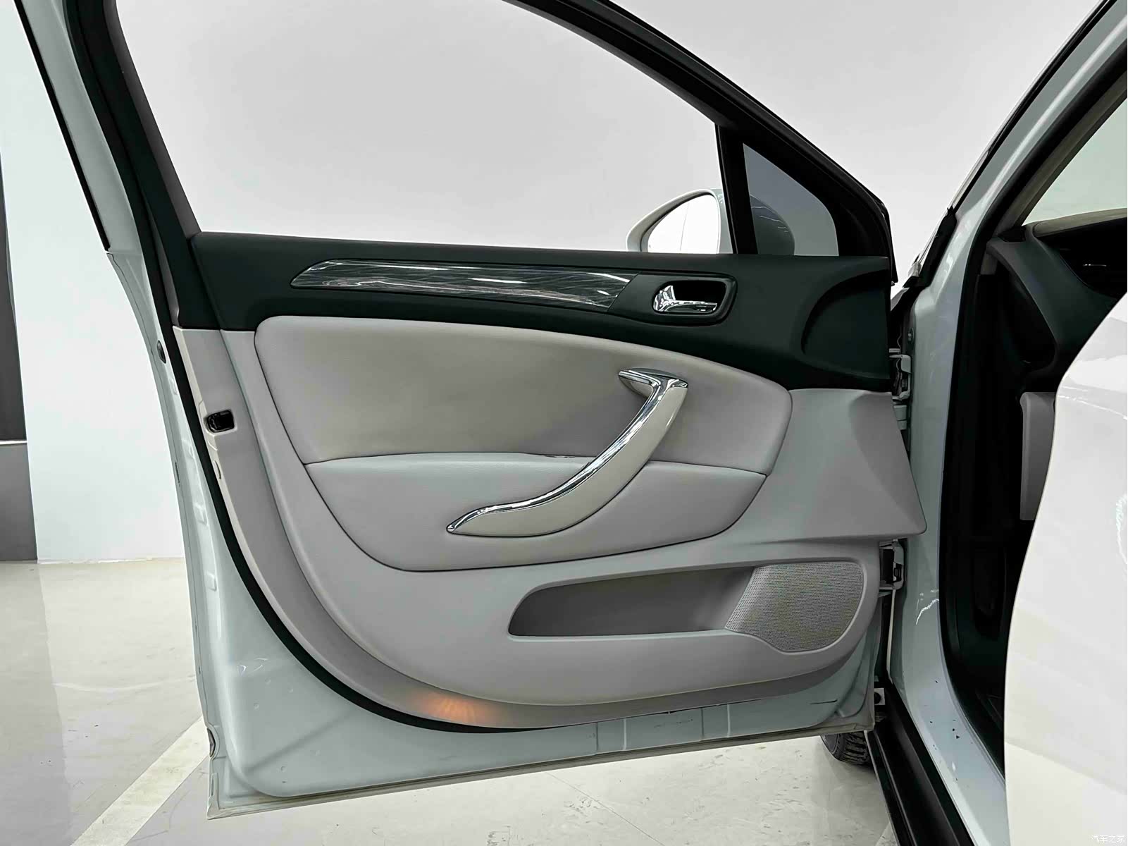 Citroen C5, 2012 23