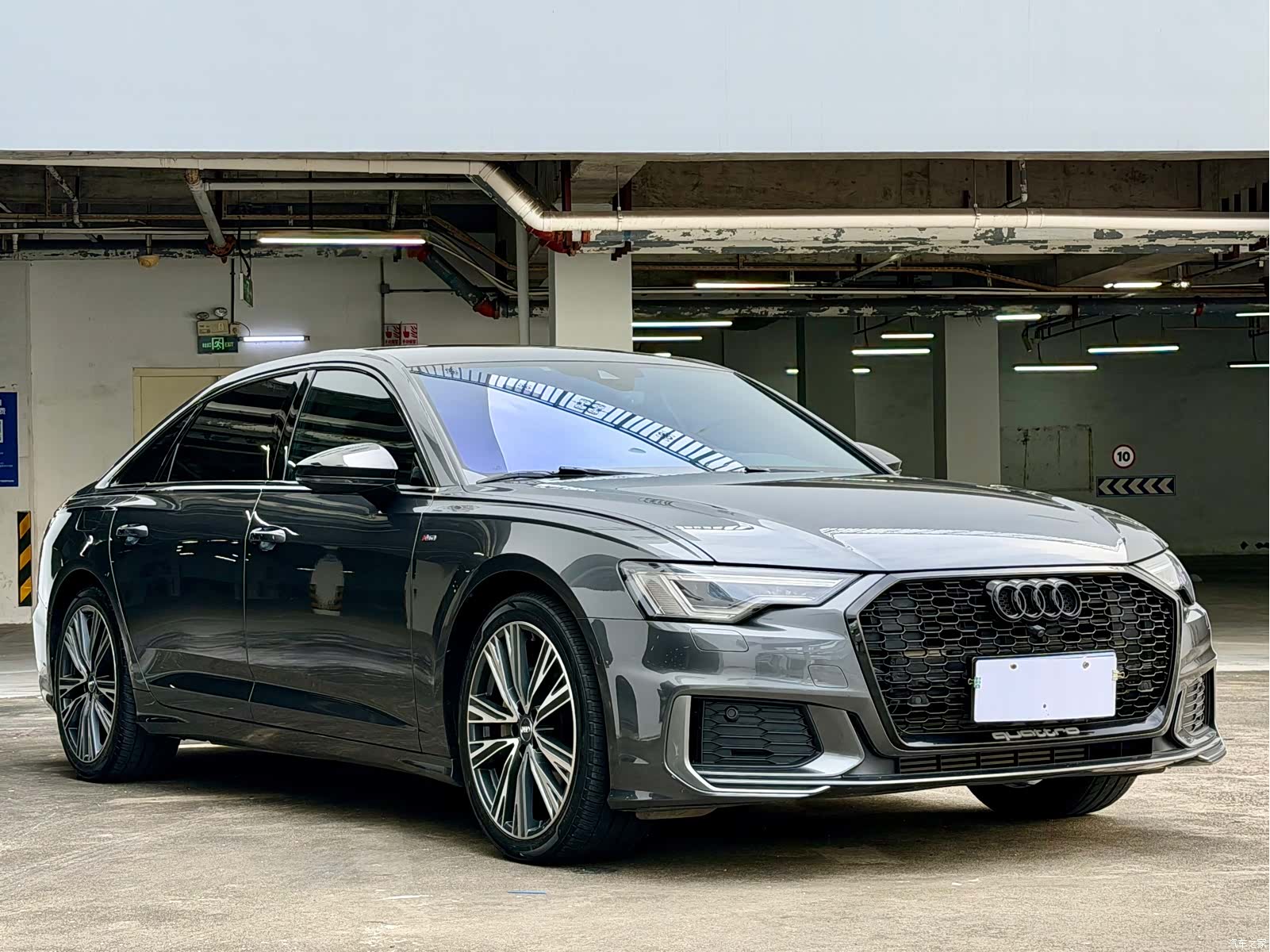 Audi A6L, 2020 3