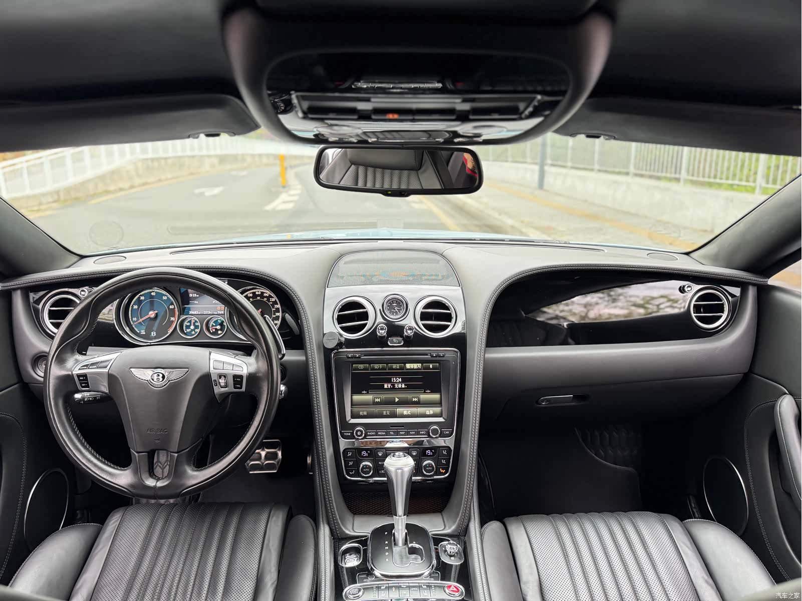 Bentley Continental GT, 2019 17