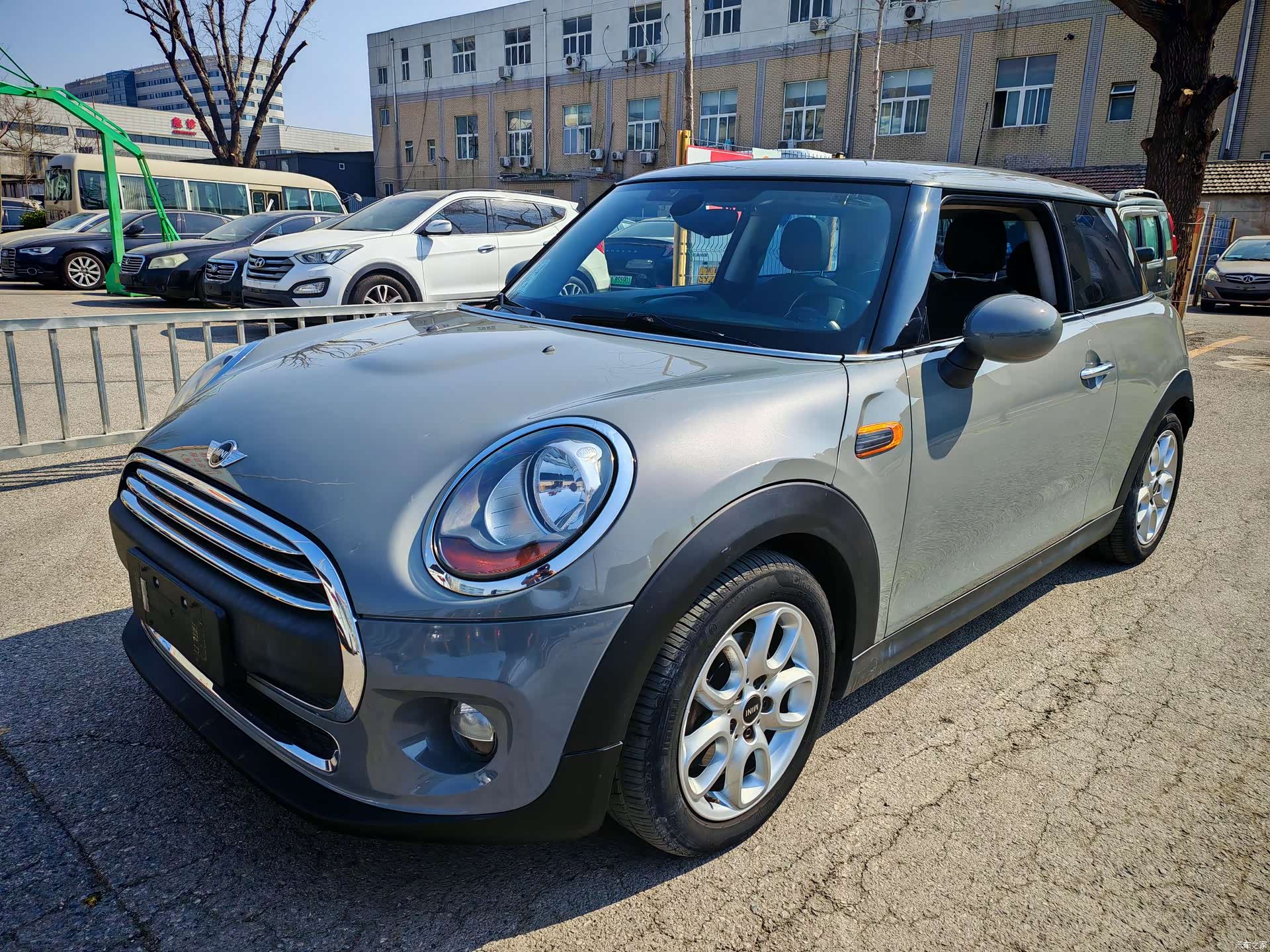 Mini ONE+, 2015 1