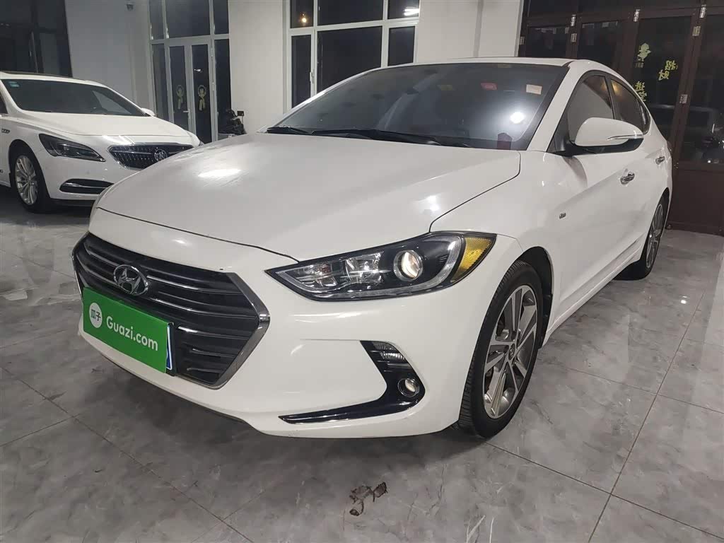 Hyundai Elantra