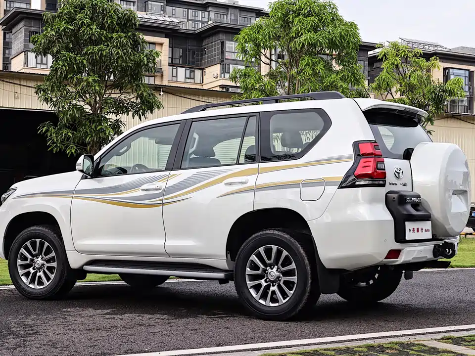 Toyota Prado