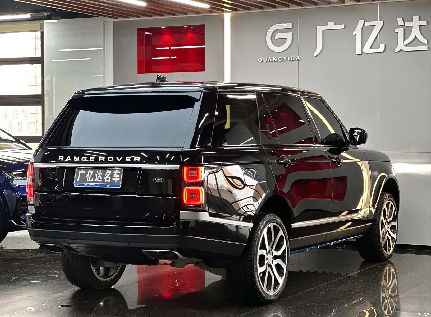 Land Rover Range Rover, 2022 30