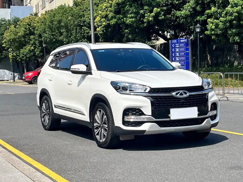 Chery Tiggo 8