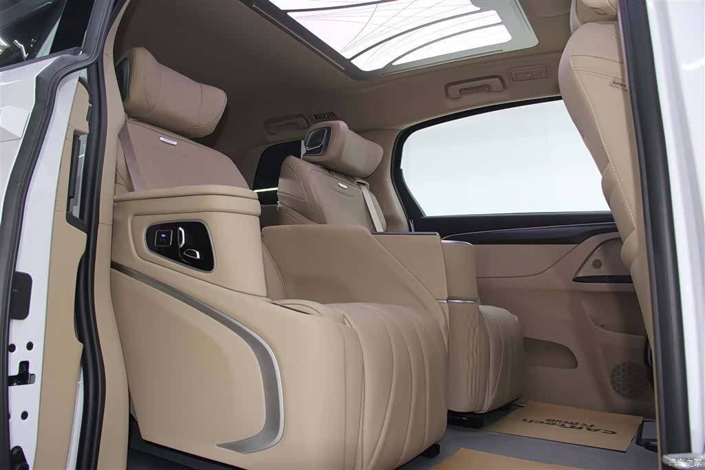 Buick GL8, 2026 25