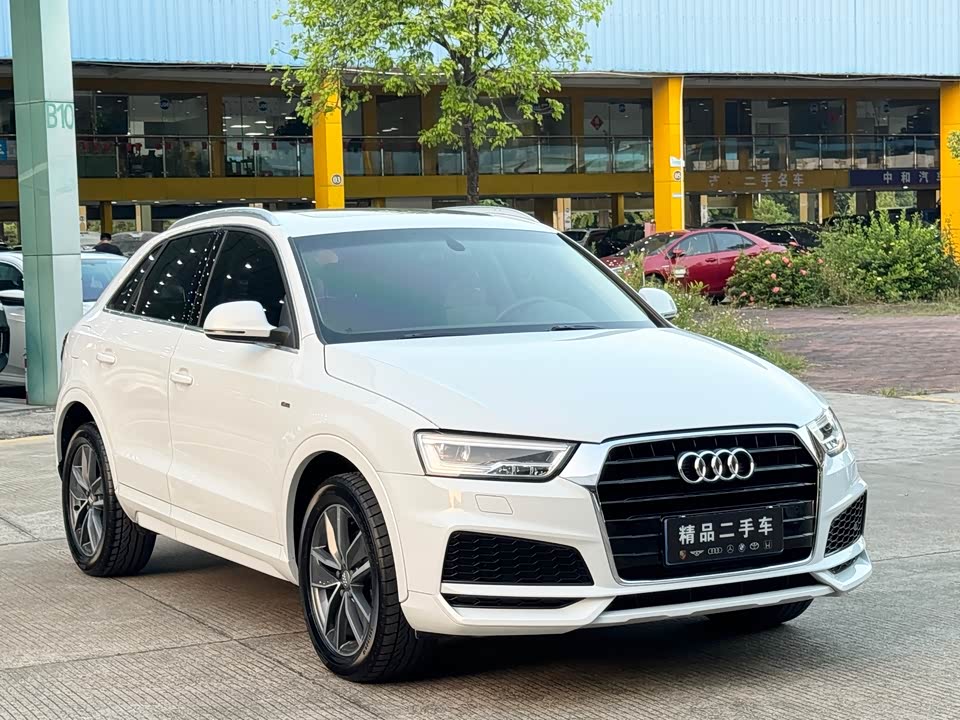 Audi Q3