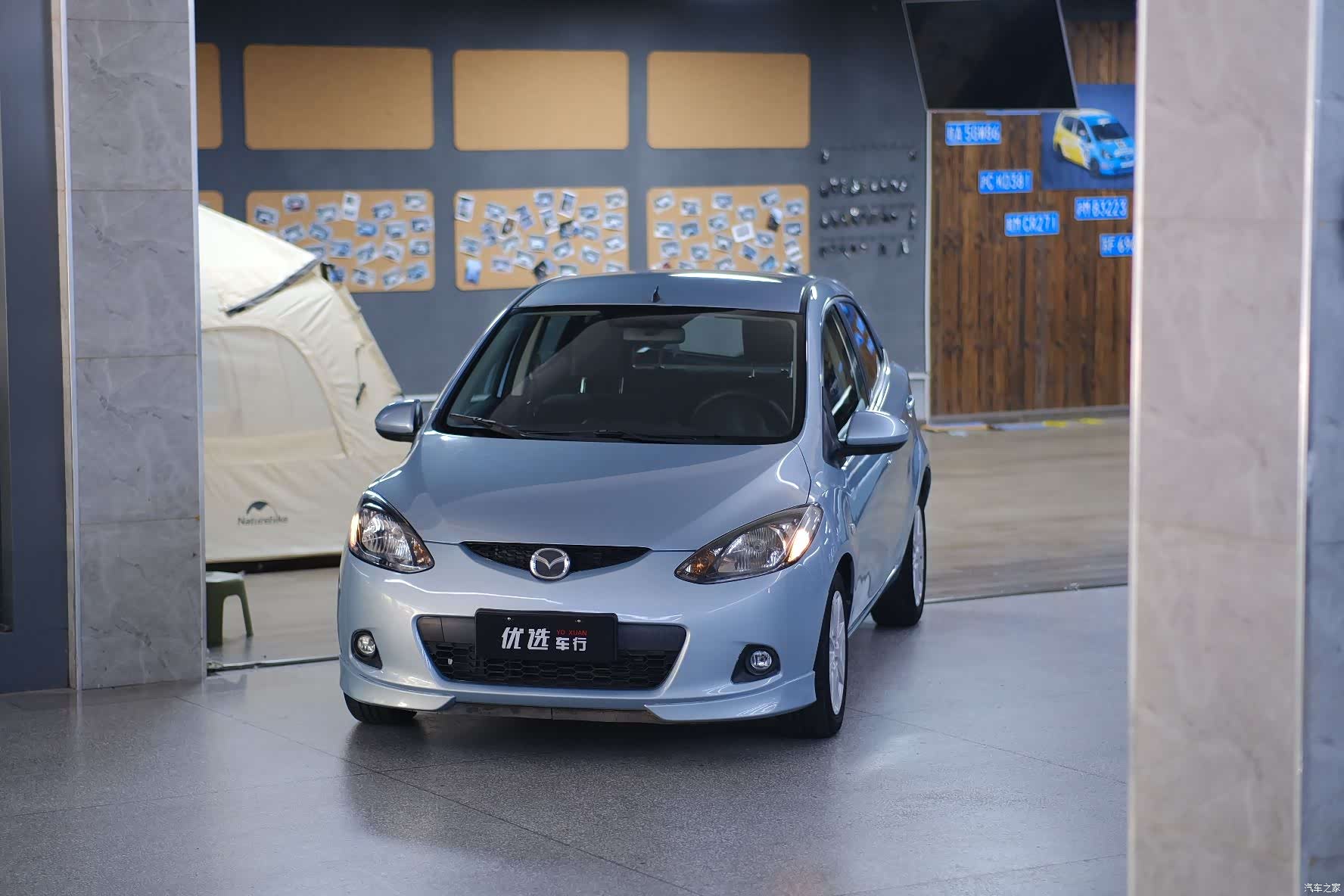 Mazda 2, 2011 13