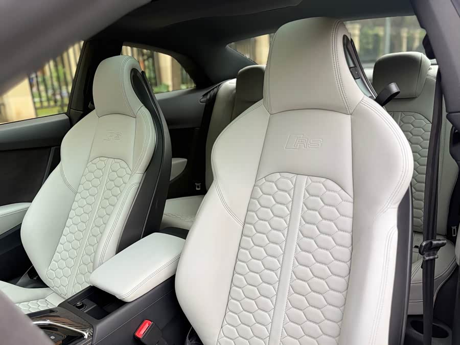 Audi RS 5 2023, фото 9