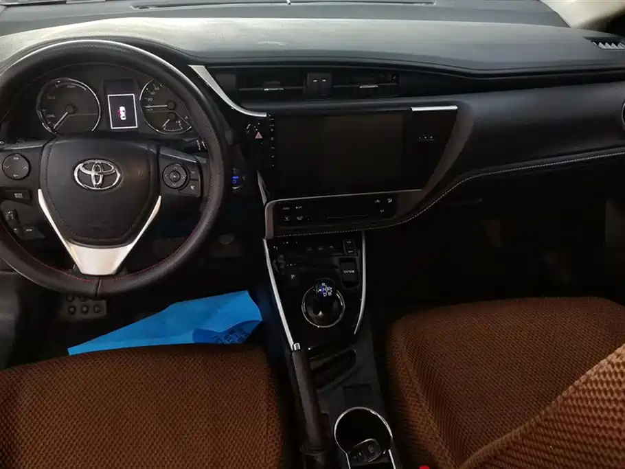 Toyota Corolla dual engine E+