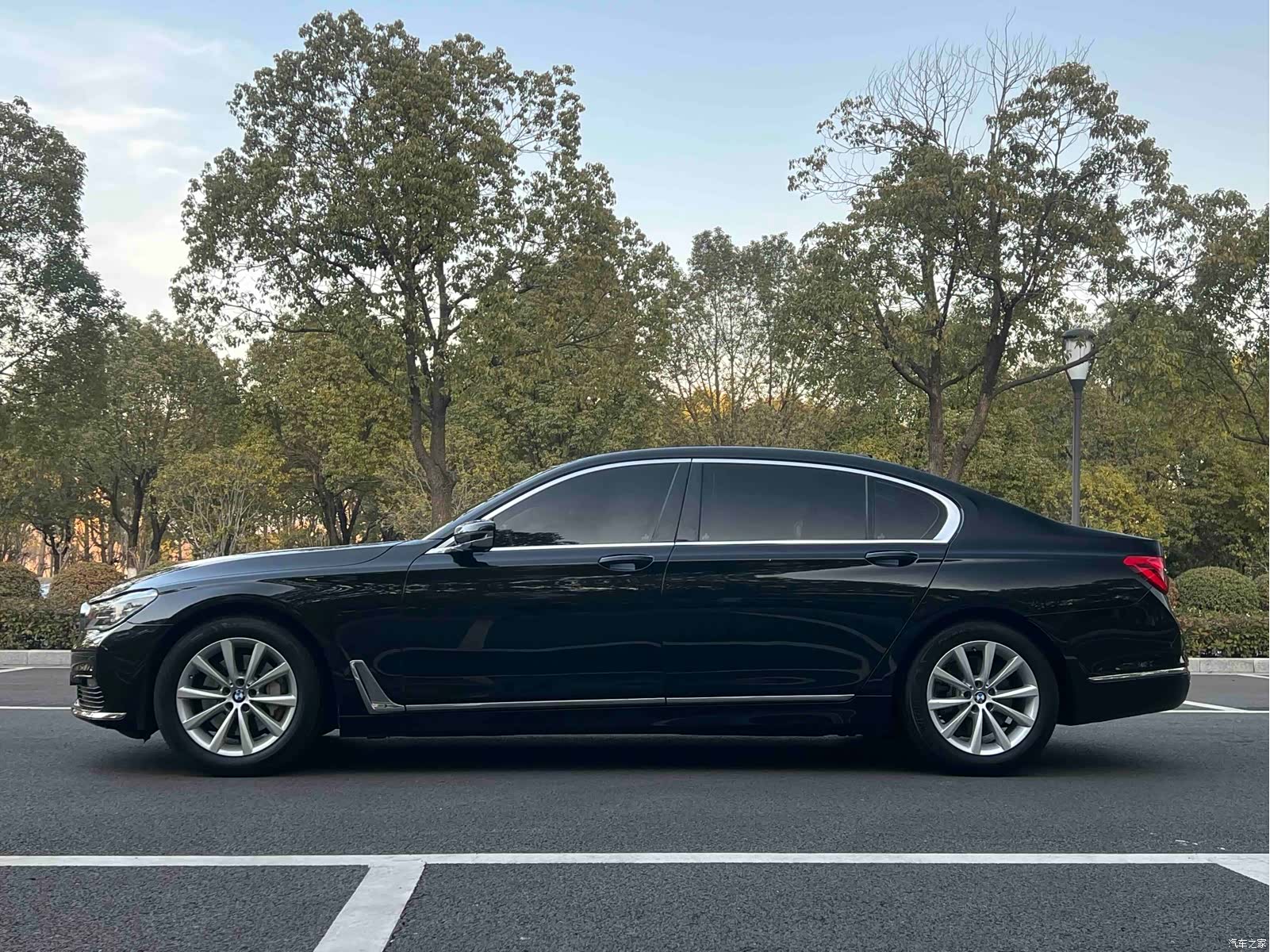 BMW 7 Series, 2017 все фото