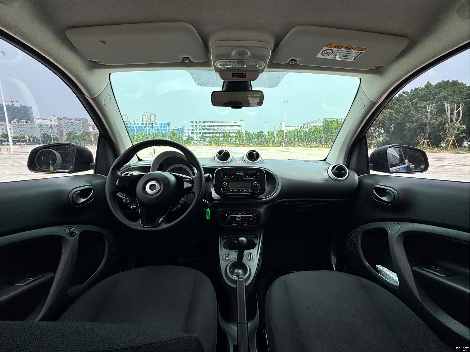 Smart Fortwo, 2018 14