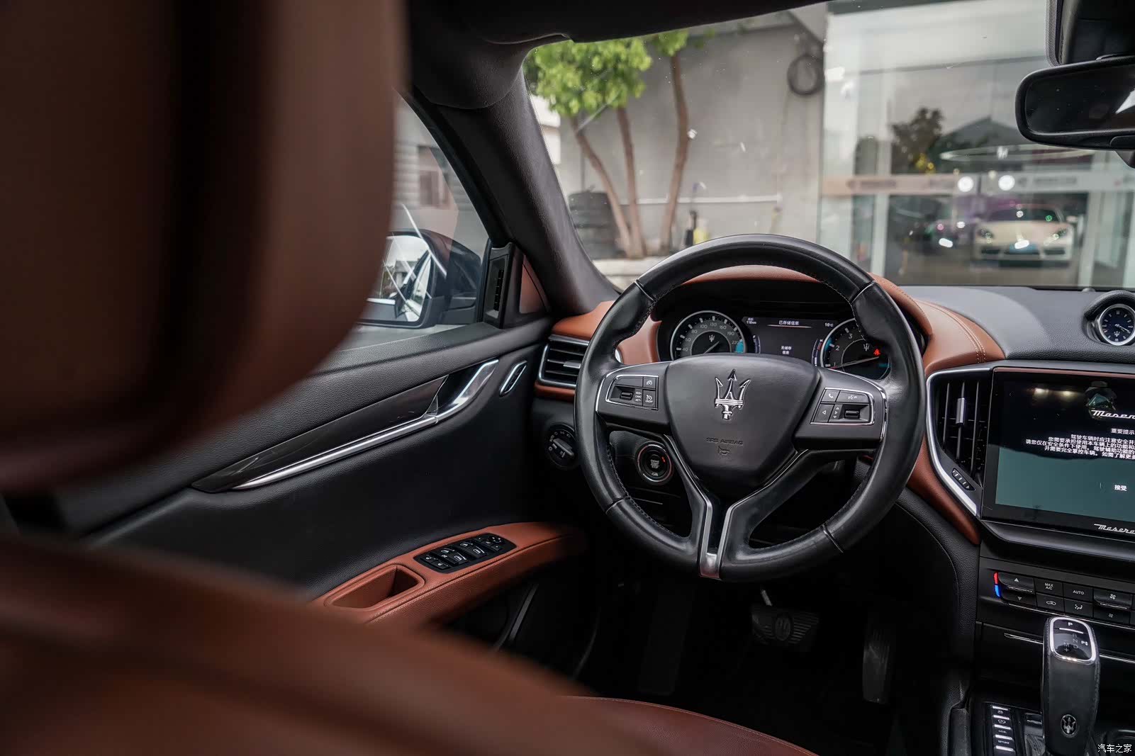 Maserati Ghibli, 2021 16
