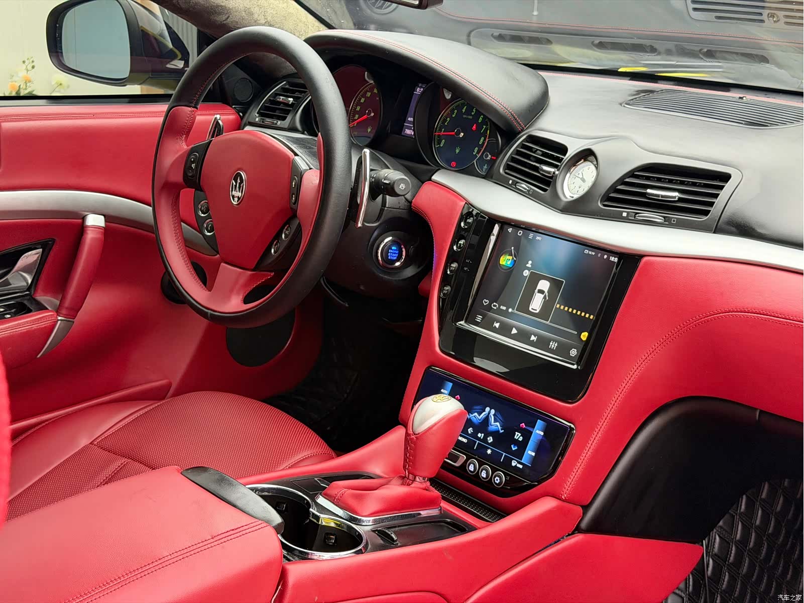 Maserati GranTurismo, 2010 9