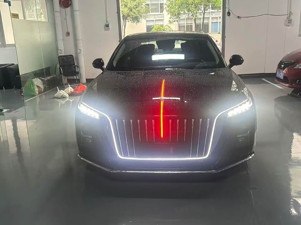 Hongqi H5