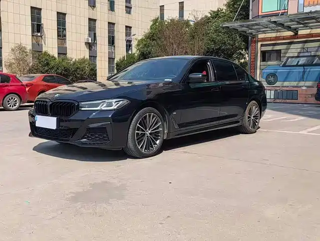BMW 5 Series 2023 — купить из Китая под заказ