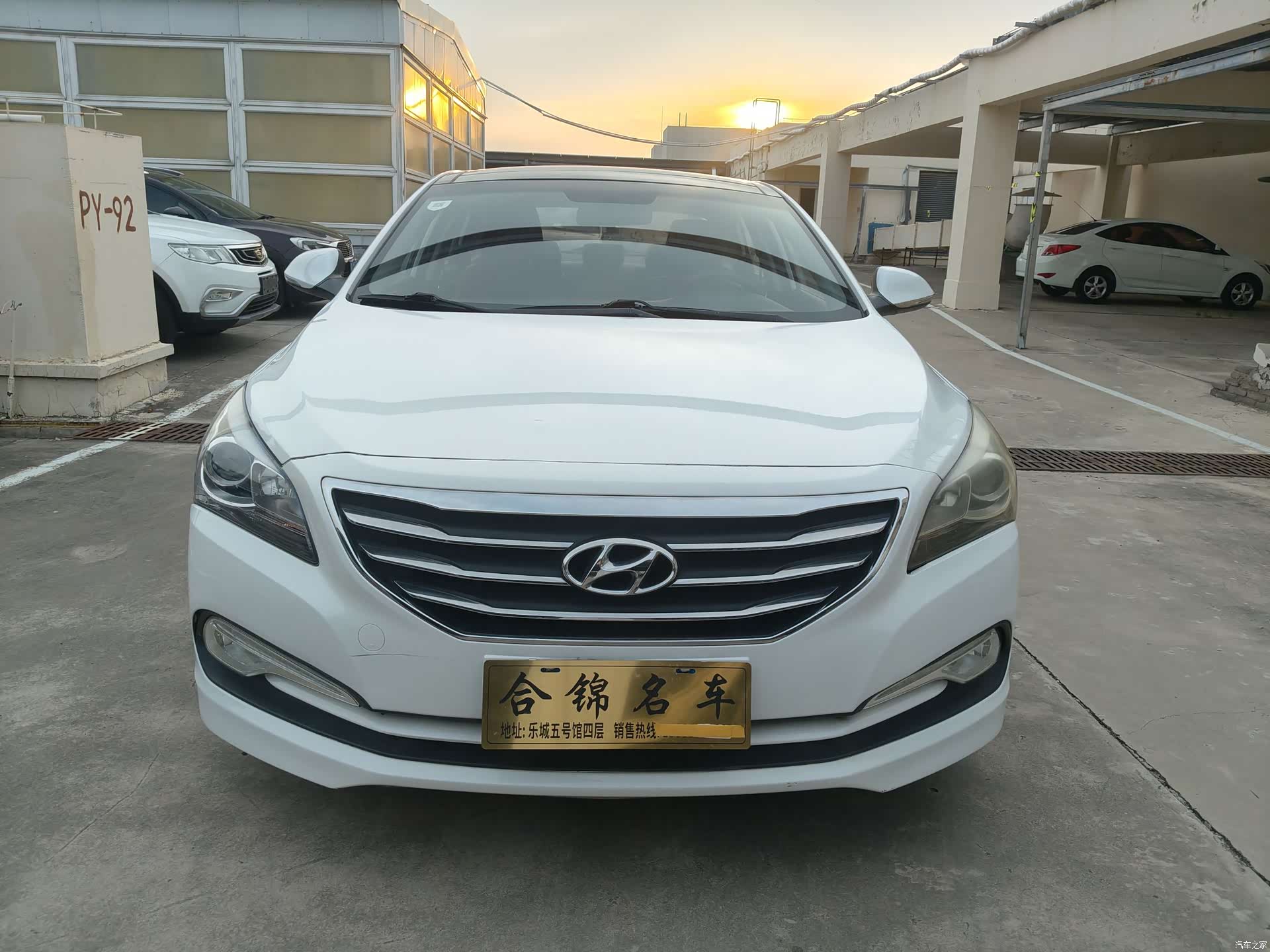 Hyundai GLS, 2015 3