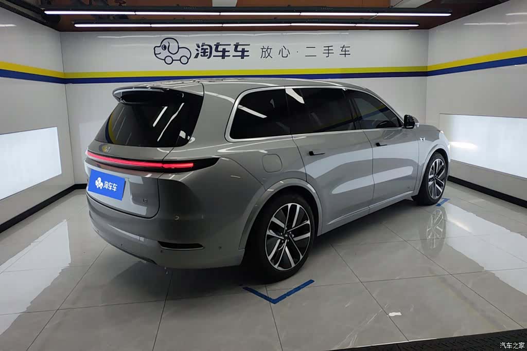Li Auto L9, 2023 3