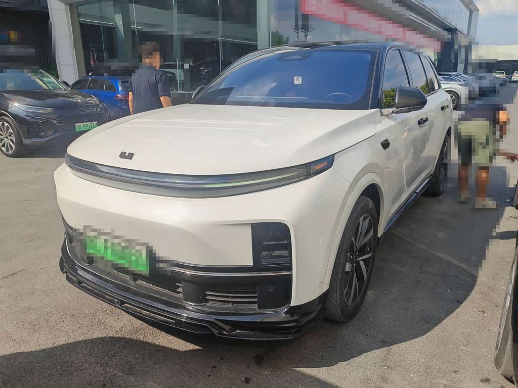 Li Auto L7