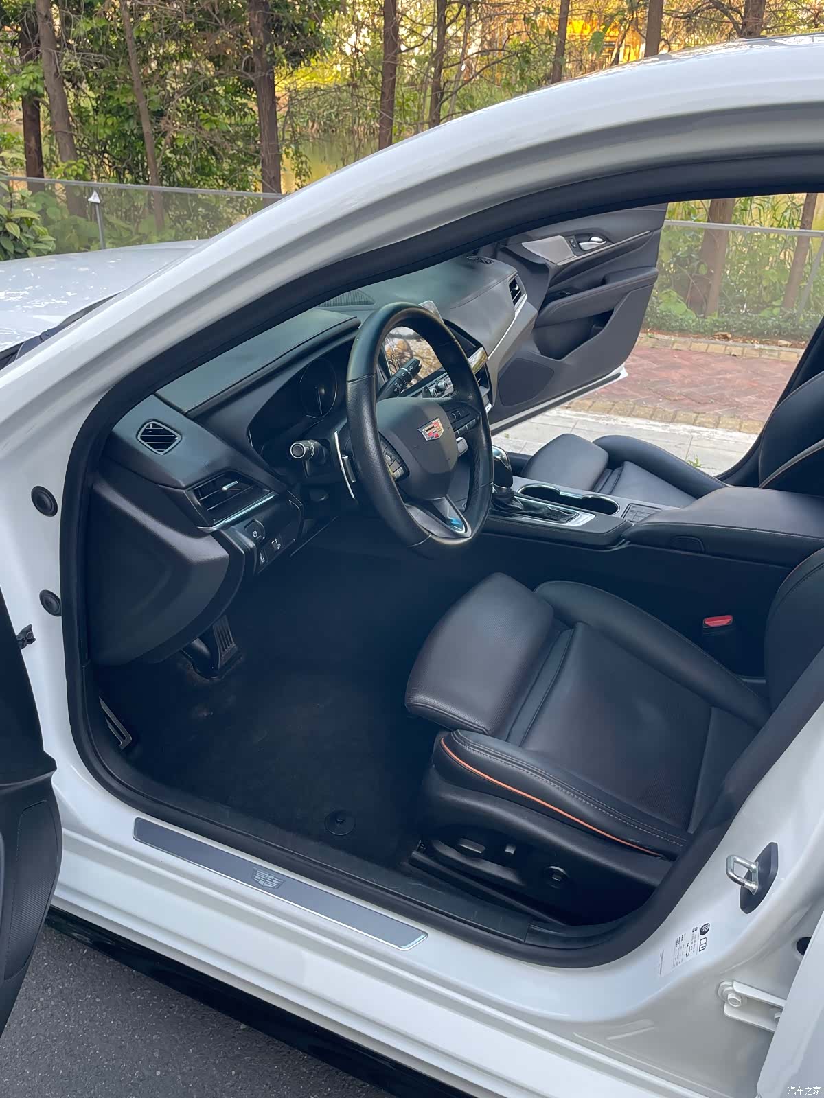 Cadillac CT4, 2021 23