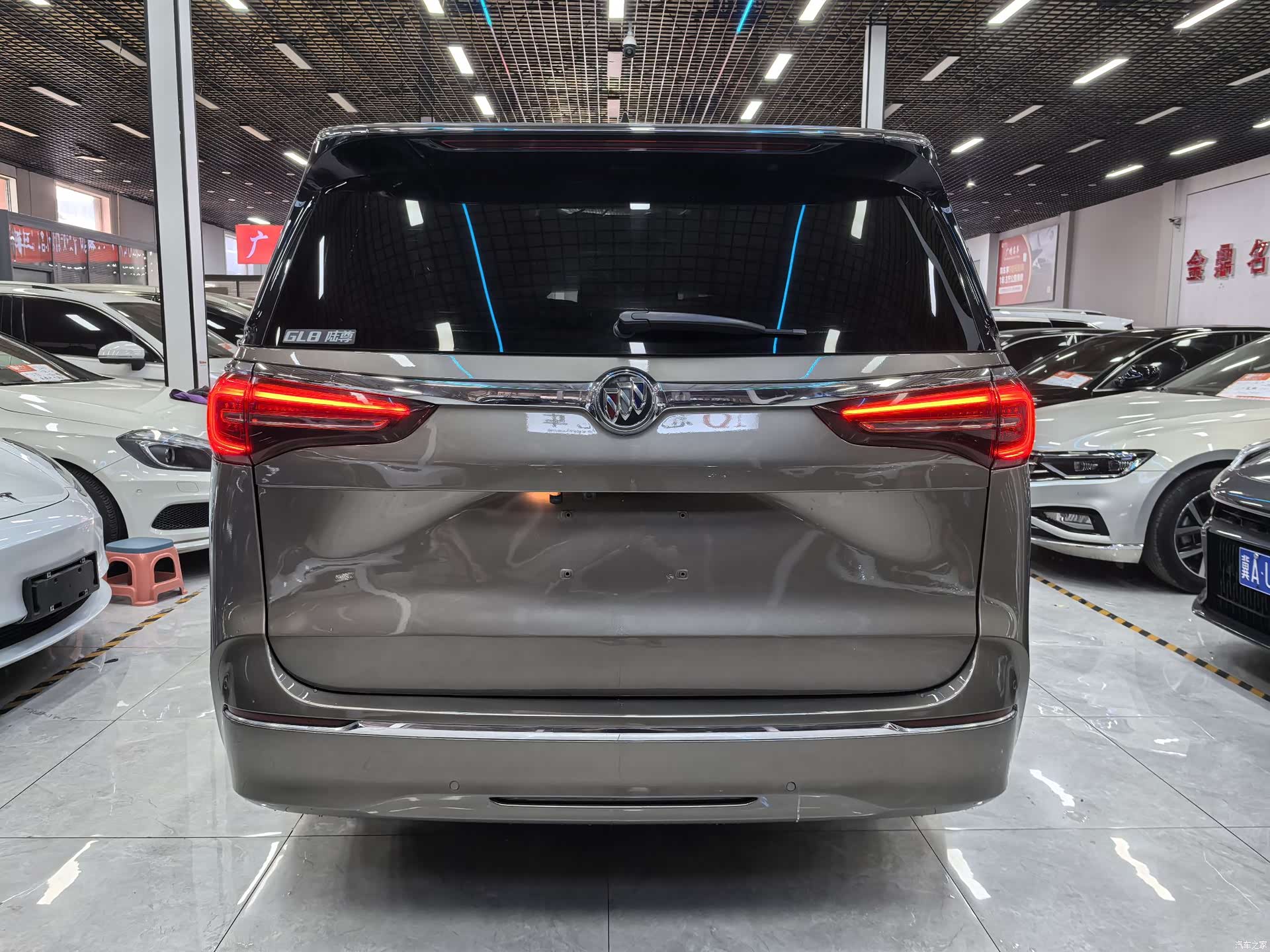 Buick GL8, 2021 12