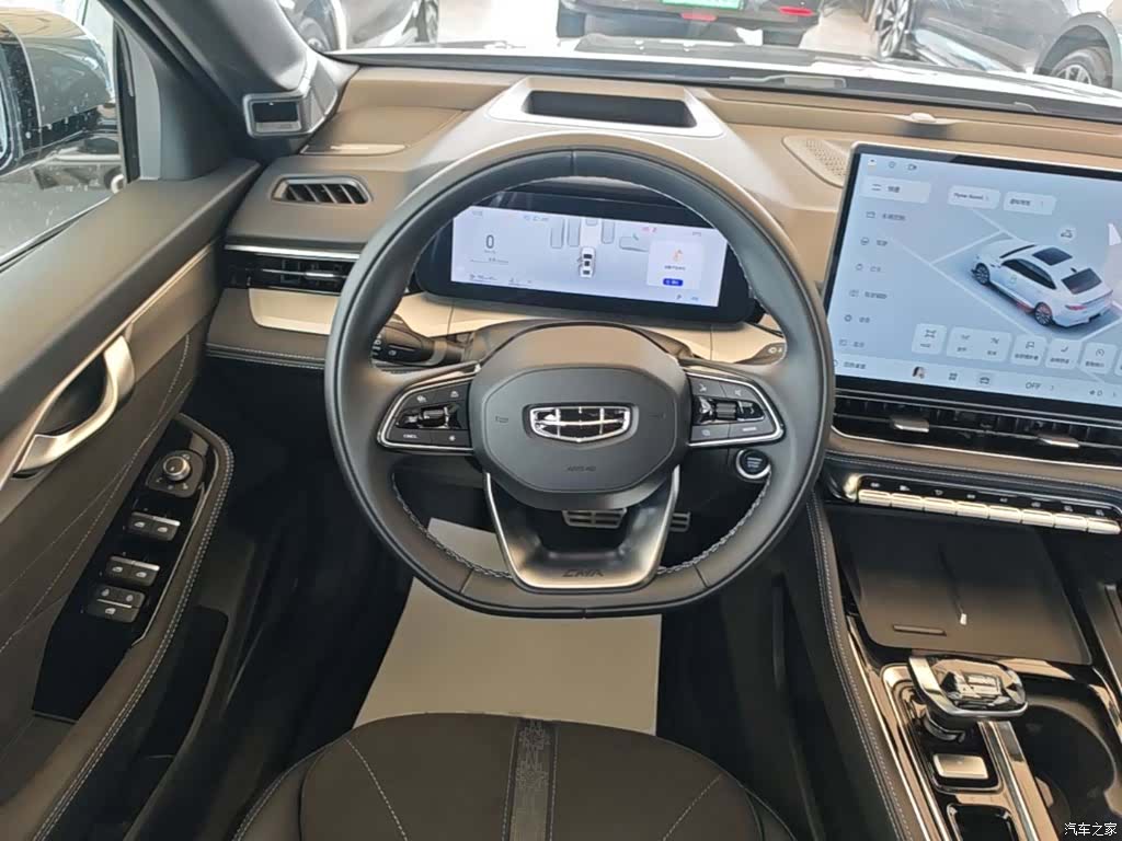 Geely Preface, 2025 11