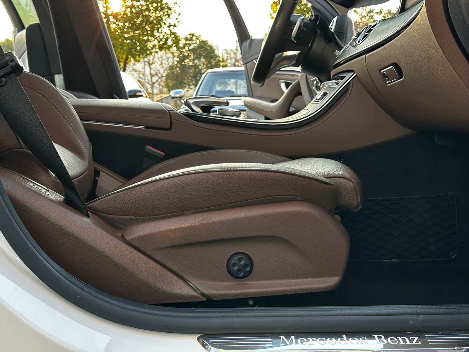 Mercedes-Benz E-Class, 2018 13