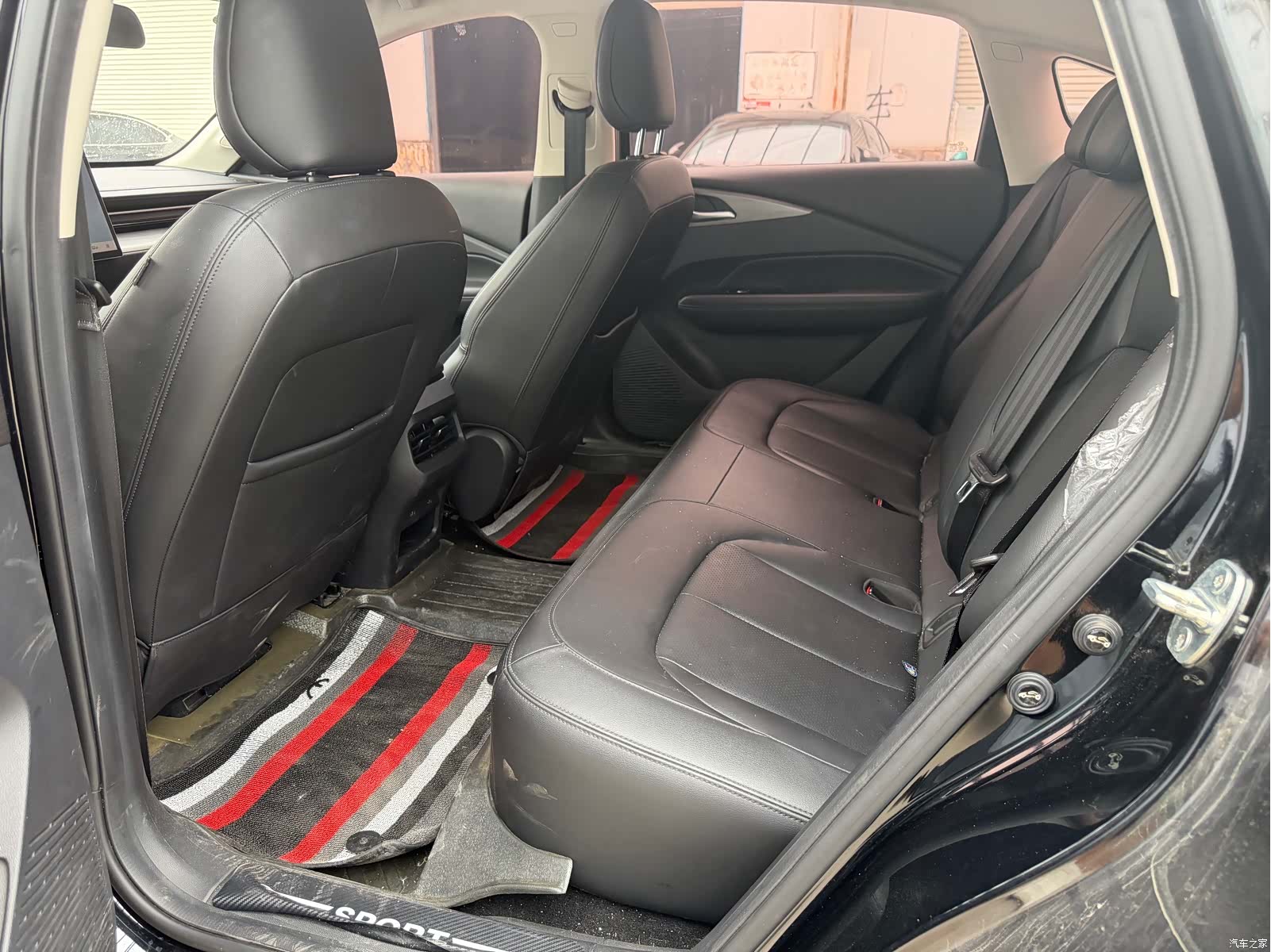 Wuling Starlight, 2024 11