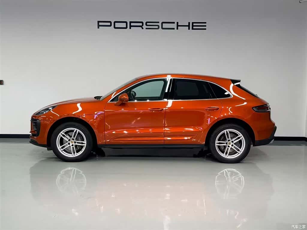 Porsche Macan, 2024 8