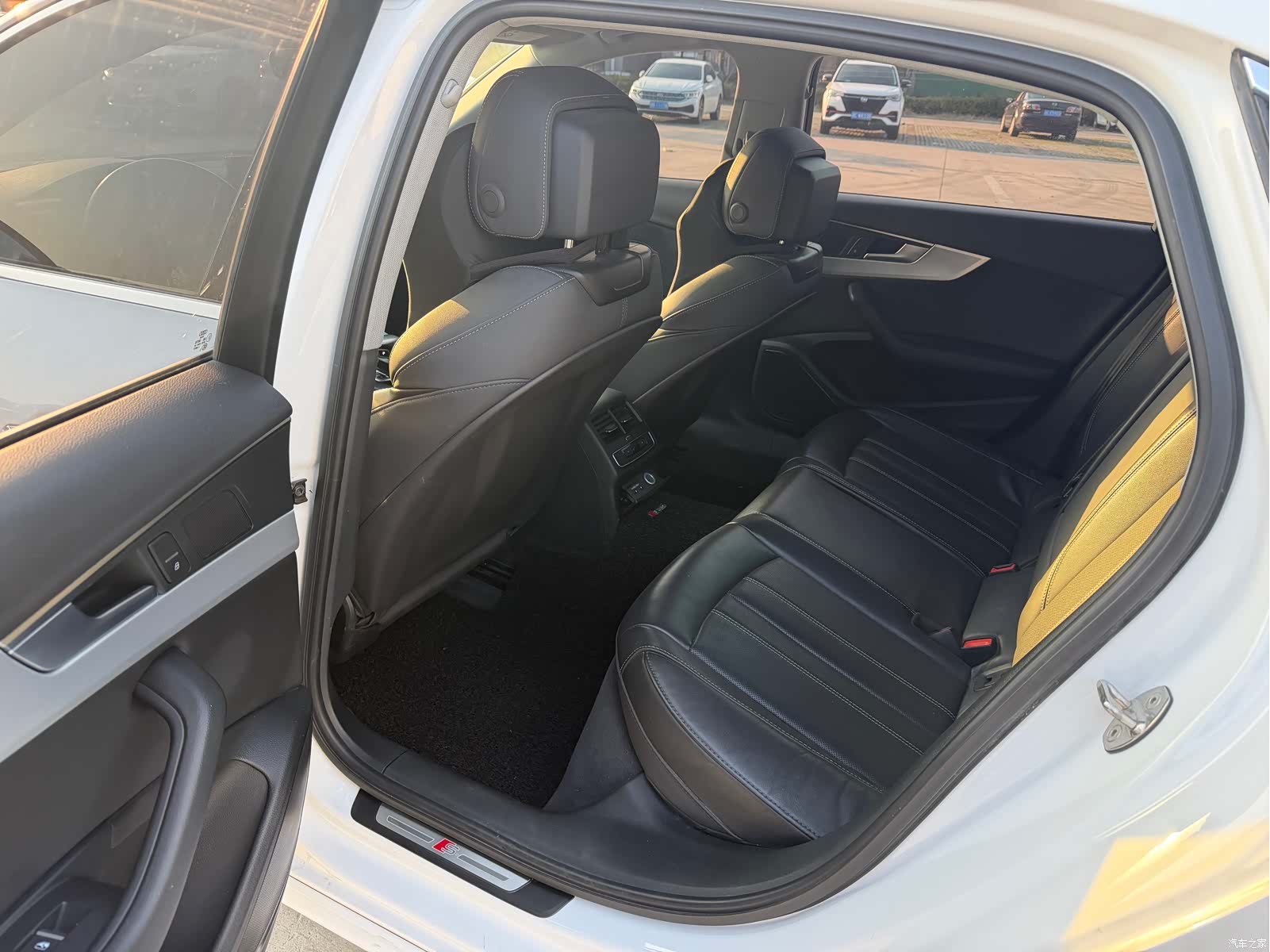 Audi A4L, 2023 16